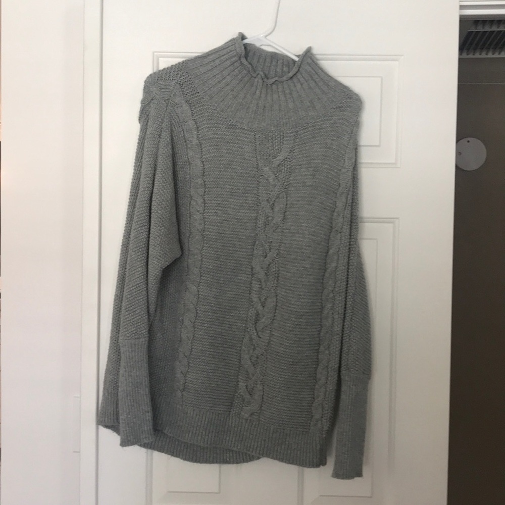 Gap Sweater